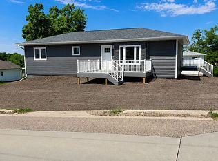 109 E Cedar St, Massena, IA 50853