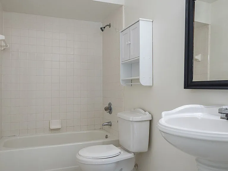 2254 Matthew Cir — Photo 9