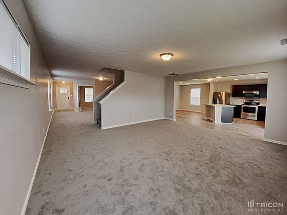 4th image of 931 Olmsted Ct