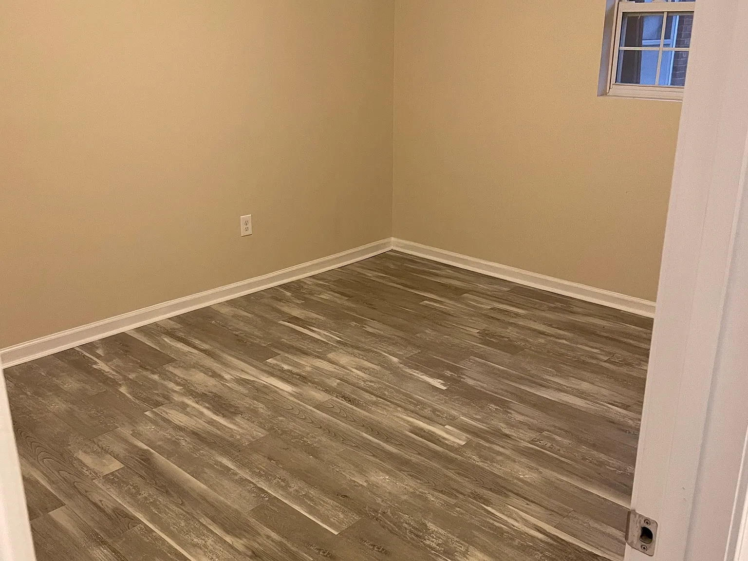 903 Owens Road - C — Photo 4