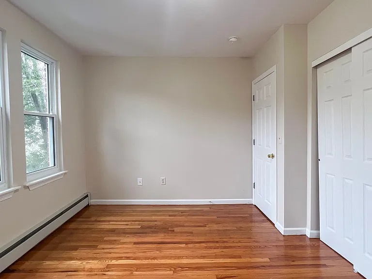 15-17 Dorothy St / Dorothy Apartments LLC — Photo 3