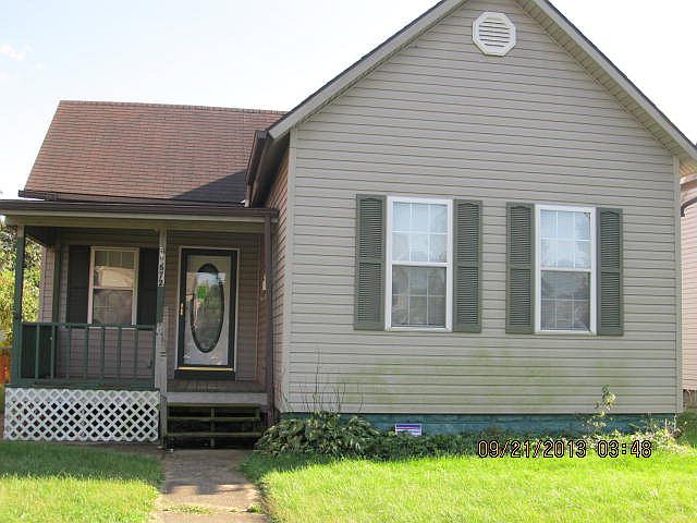 1st image of 672 E Main St