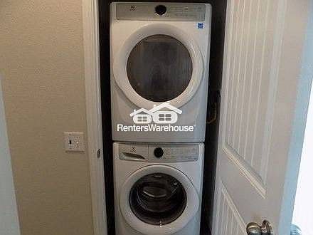 3rd image of 1508 Gropius Ln Unit 24B