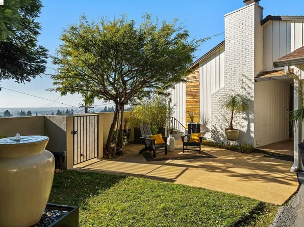 4845 Geranium Pl, Oakland, CA 94619