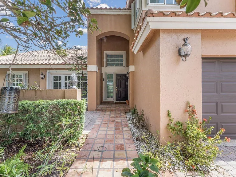 1179 Laguna Springs Dr — Photo 47