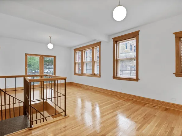 3602 N Hermitage Ave APT 1, Chicago, IL 60613
