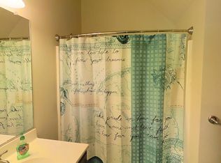 369 Warrick Rd, Chesapeake, VA 23322