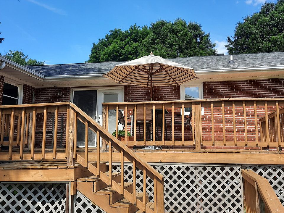 Back porch to watch sunsets. House has in ground pool that won't be open this summer.