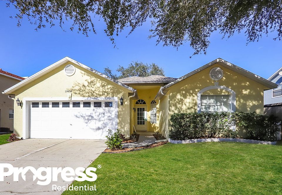 1st image of 13454 Silvercreek Dr
