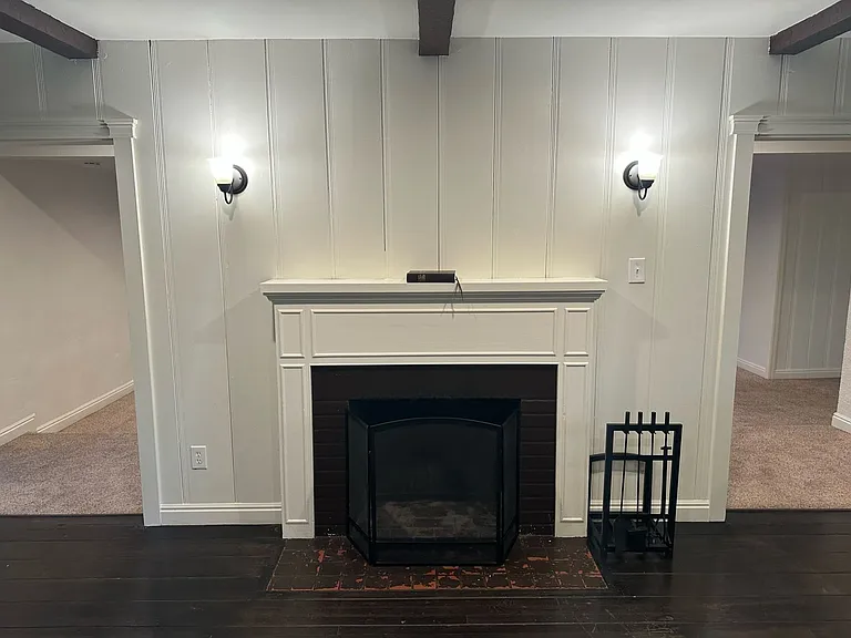 1705 W Noble Ave — Photo 8