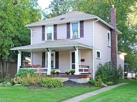 2nd image of 812 Myrtle Ave