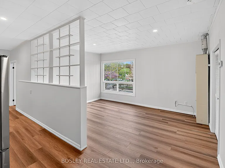 215 King St #2 — Photo 4