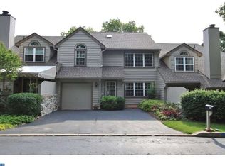 40 Manchester Ct, Berwyn, PA 19312