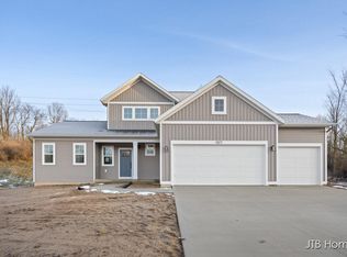 5871 Valley Point Dr SE, Caledonia, MI 49316