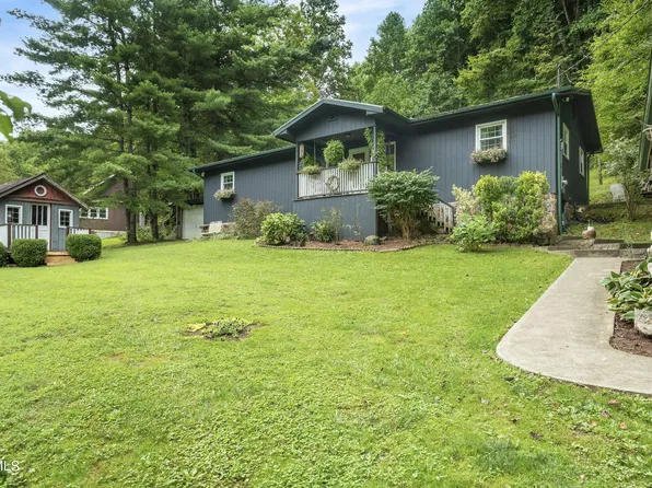 221 Rooty Branch Rd, Bristol, TN 37620