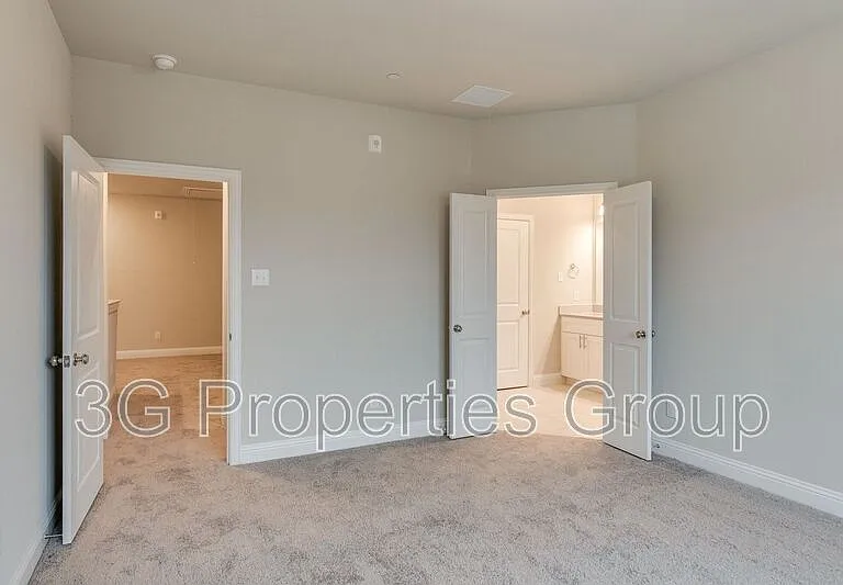 913 Ponds Edge Ln — Photo 21