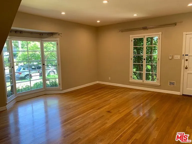 1201 S Ogden Dr — Photo 6