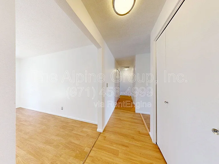 2314 SE 53rd Ave — Photo 23