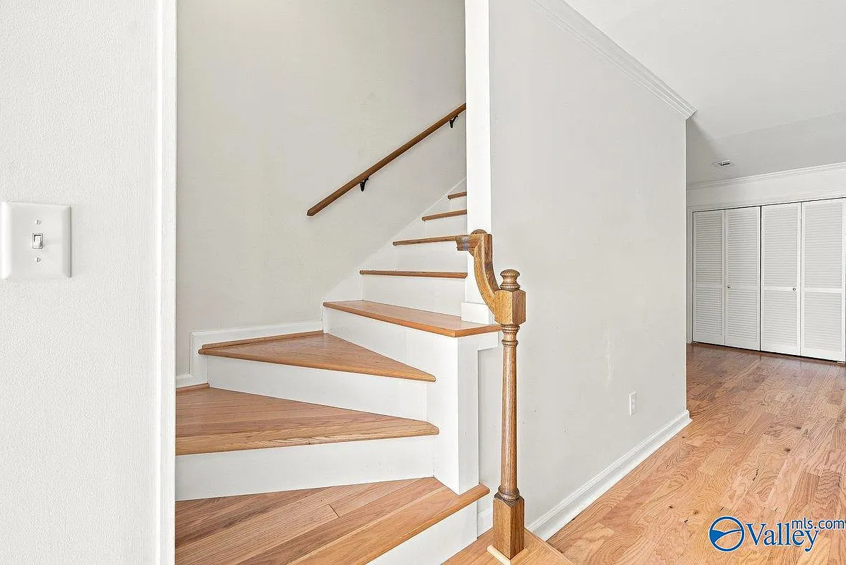 2 bed, 2.0 bath, 1125 sqft, $1,350 — Photo 3