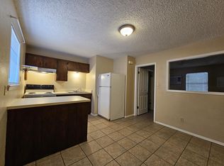 532 N Burk St APT B, Hobbs, NM 88240