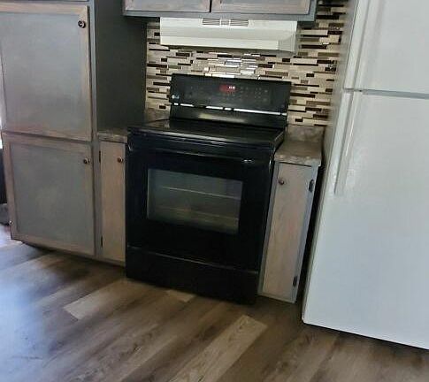 4th image of 7604 Timberwood Dr