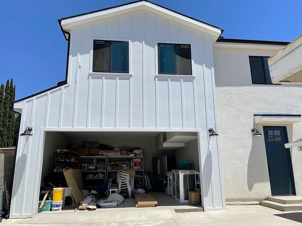 1st image of 10562 Tinker Ave #10560