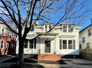 4 Arch St, New Bedford, MA 02740