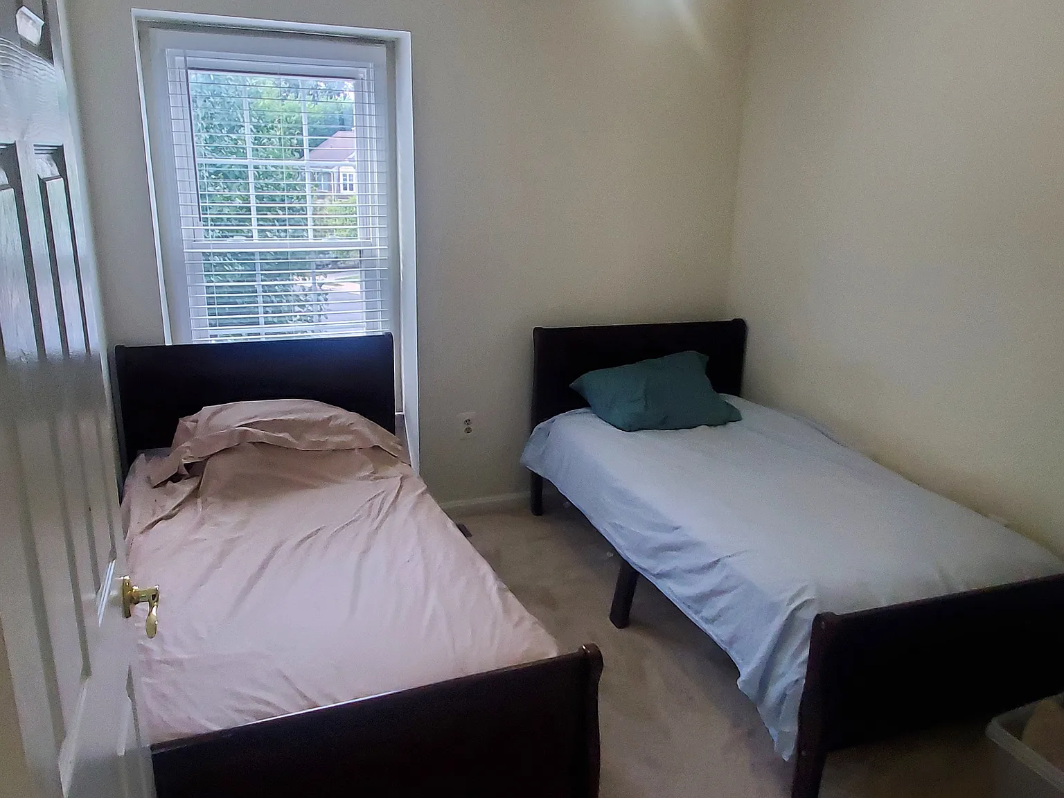 3 bed, 2062 sqft, $3,000 — Photo 3