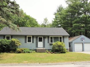 15 Rafnell St, Auburn, ME 04210