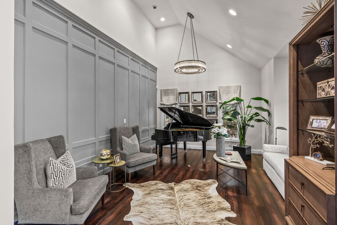 next background image