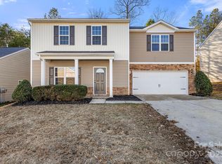 2533 Meadow Crossing Dr, Dallas, NC 28034