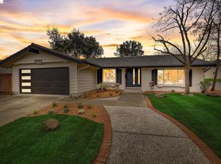 7890 Knollbrook Dr, Pleasanton, CA 94588