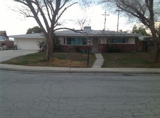 2820 Elmer Ln, Bakersfield, CA