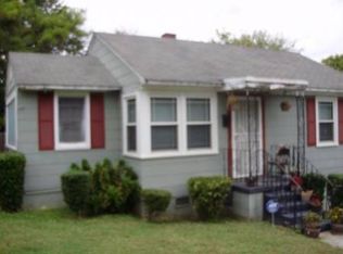 2201 Double Oaks Rd, Charlotte, NC 28206