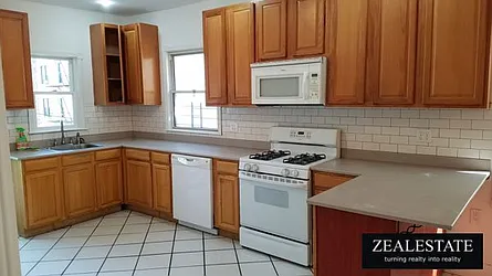 Rented by ZealEstate Group Inc