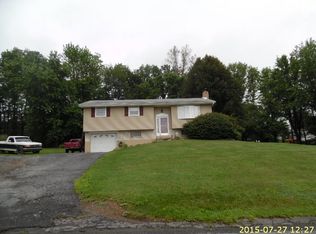 614 Walnut St, Lehighton, PA 18235