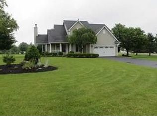 1512 Sweet Rd, East Aurora, NY 14052