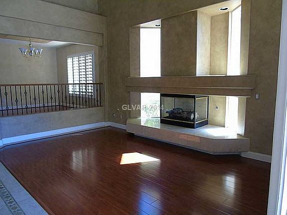2nd image of 10114 Walhalla Plateau Ct