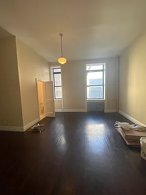 Rented by Aimee Grodanz, LREB | media 9