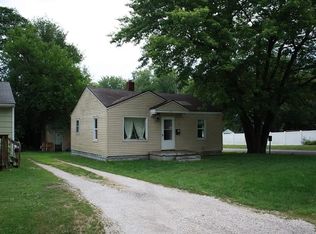 1610 N 32nd St, Decatur, IL 62526