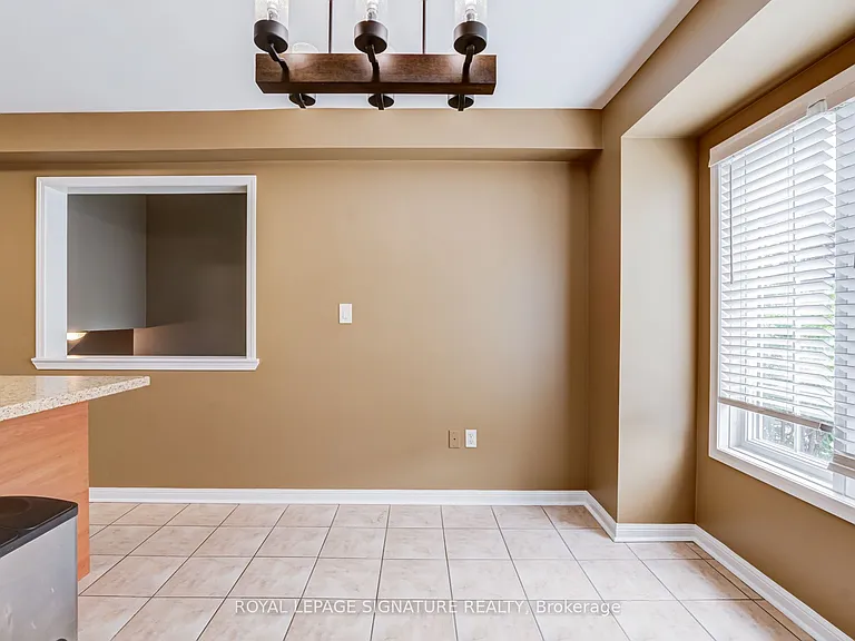 250 Richvale Dr S #3 — Photo 21