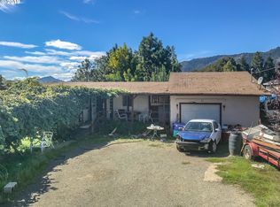 230 Adams St, Myrtle Creek, OR 97457