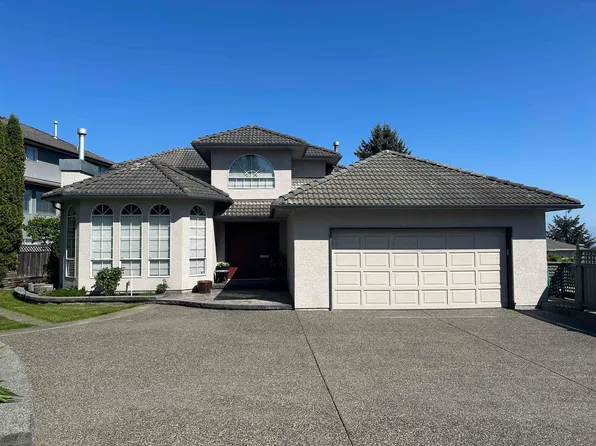 1320 Noons Creek Dr, Coquitlam, BC V3H 4S9