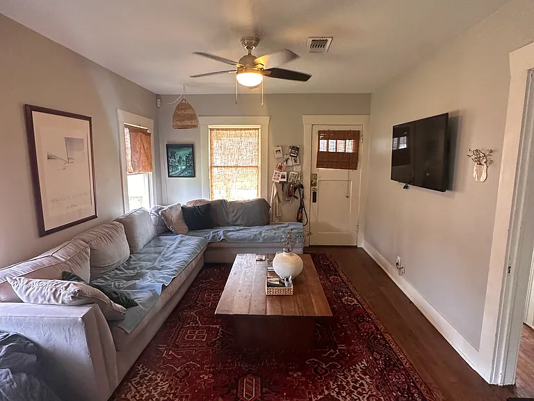 1711 Blount St — Photo 3