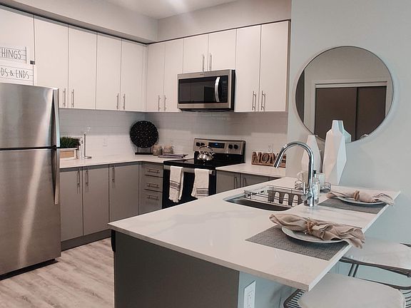 2nd image of 11025 26th Ave N #3B-2Ba-1025Sqft