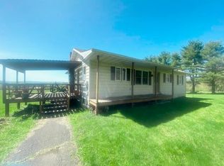 41 King Arthurs Ct, Honesdale, PA 18431