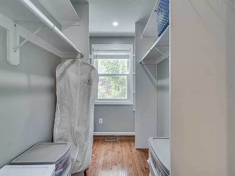 2848 Fairhaven Ave — Photo 14