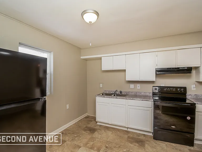 3645 N Sadlier Dr — Photo 9