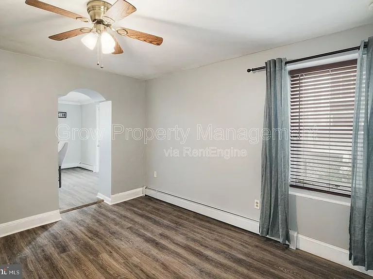 4714 Fowler St — Photo 11