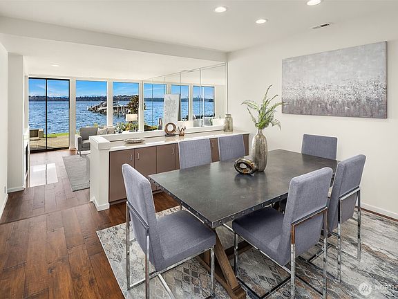 3rd image of 6363 Lake Washington Boulevard NE #102